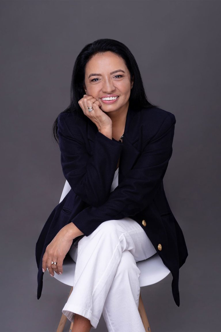 fotos para linkedin y cv pamela de paz clientes (134)