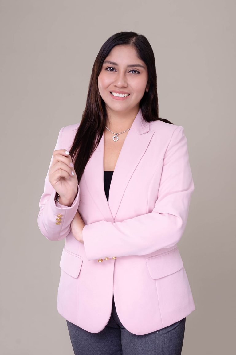 fotos para linkedin y cv pamela de paz clientes (80)