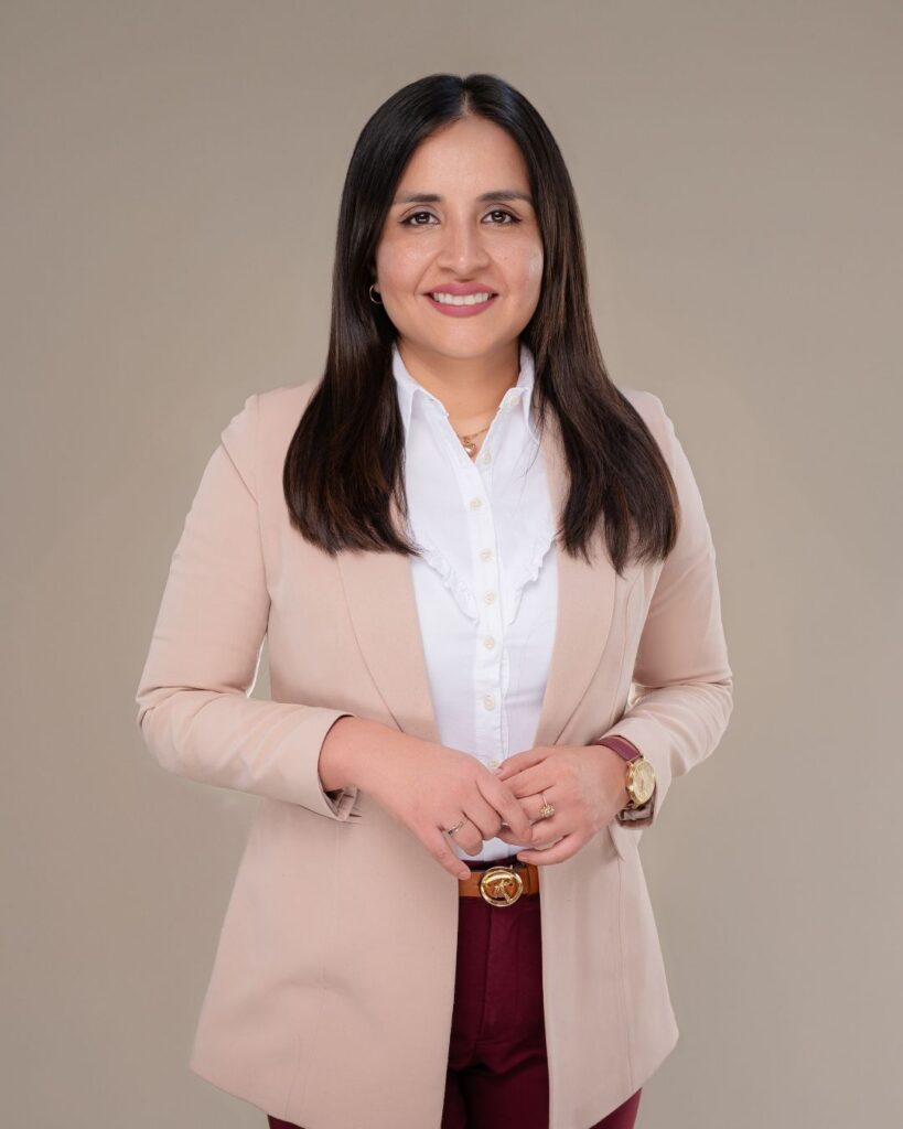 retratoscorporativos.pe-Nataly D. (3)
